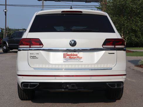 Used 2023 Volkswagen Atlas SEL Premium AWD/4WD image 8