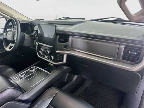 Certified 2023 Ford Expedition XLT AWD/4WD image 37