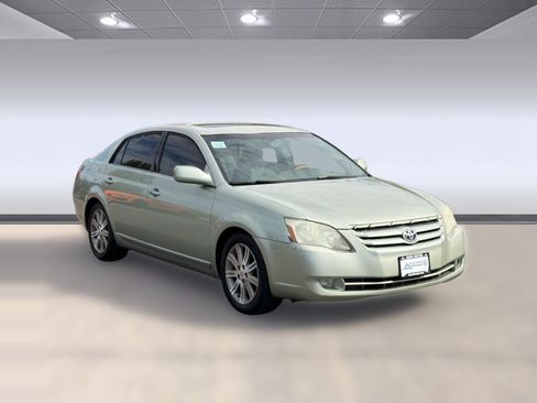 Used 2006 Toyota Avalon Limited FWD image 7