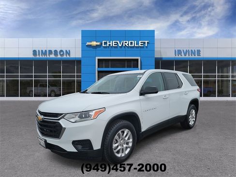 Certified 2021 Chevrolet Traverse LS w/ LPO, Cargo Package image 4