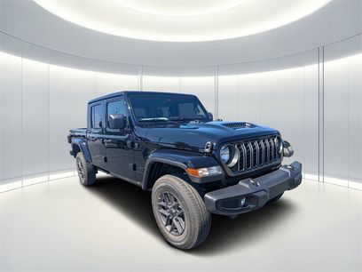 New 2025 Jeep Gladiator Sport
