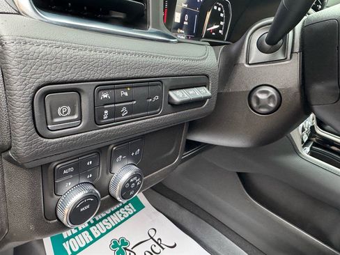 Used 2021 GMC Yukon Denali image 5