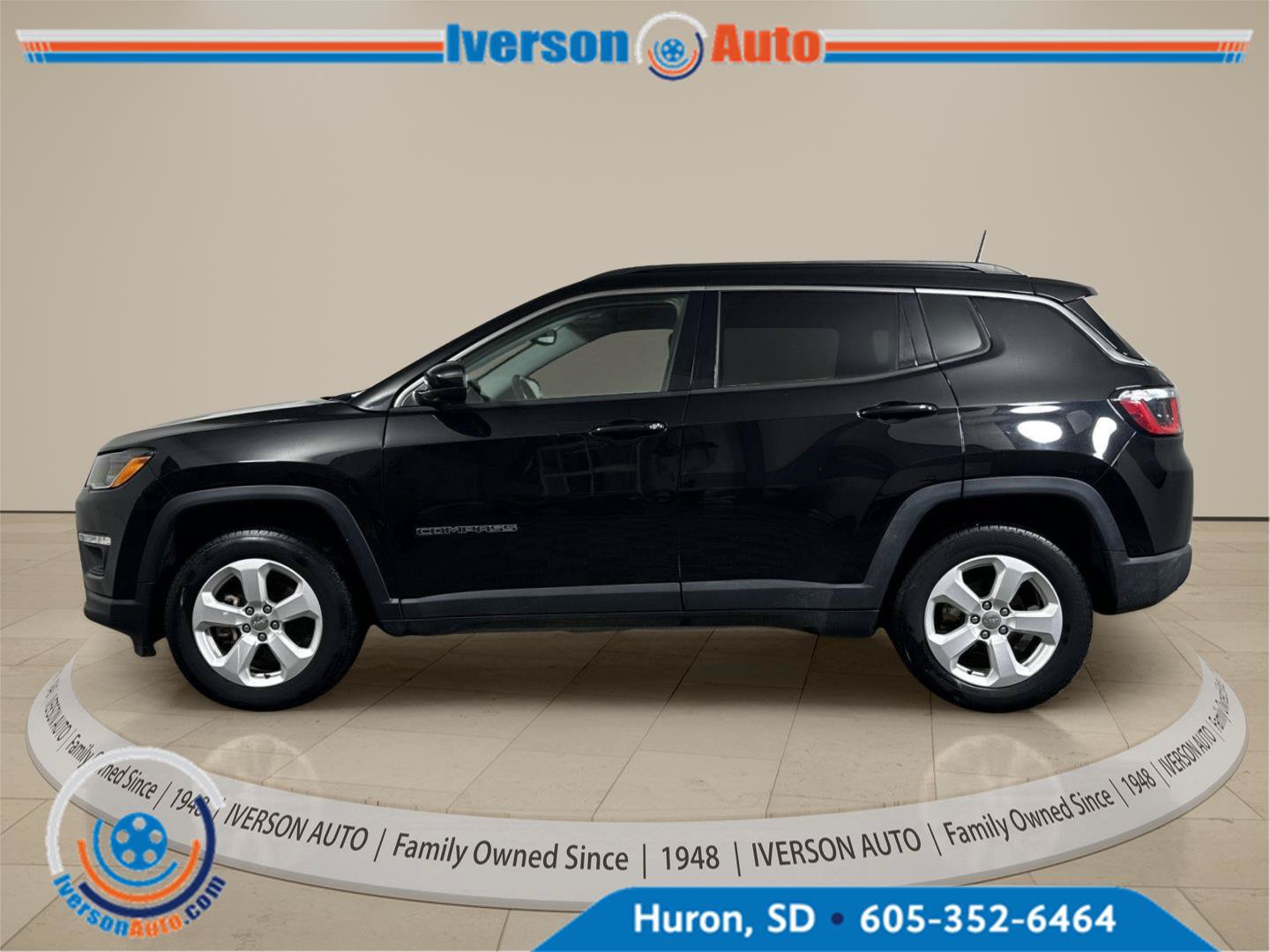Used 2019 Jeep Compass Latitude AWD/4WD image 5