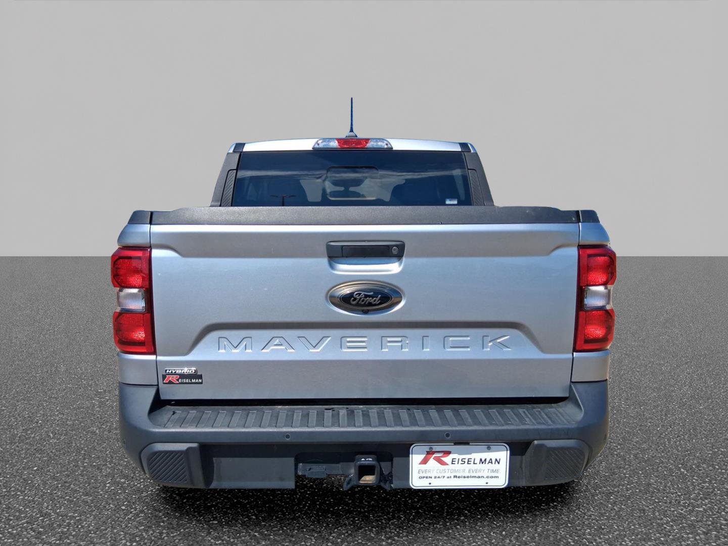 Used 2024 Ford Maverick Lariat w/ Black Appearance Package FWD image 4