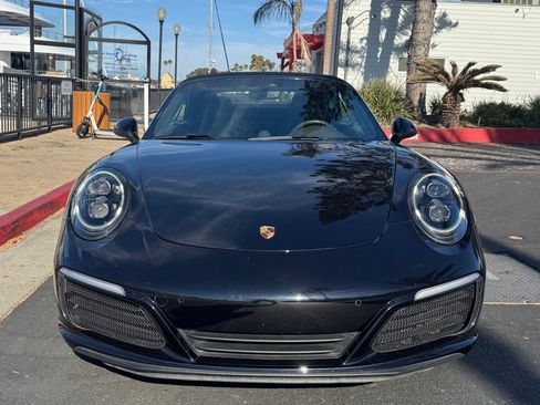 Used 2019 Porsche 911 Carrera S image 13