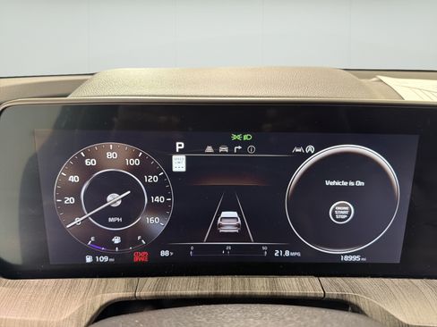 Used 2025 Kia Telluride SX Prestige AWD/4WD image 17