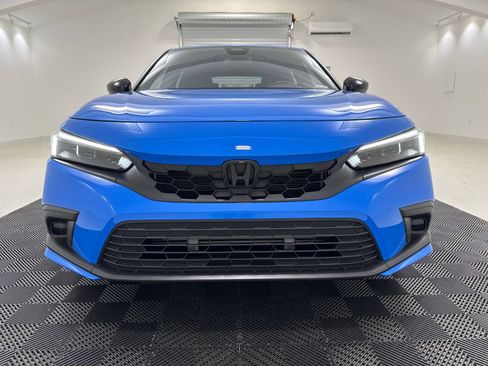 Used 2024 Honda Civic Sport image 2