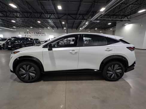 Used 2024 Nissan Ariya AWD image 6