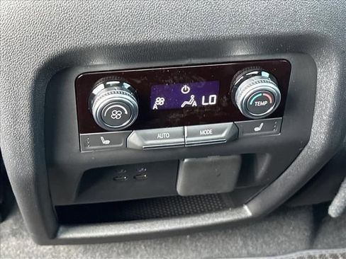 New 2026 GMC Acadia Denali Ultimate AWD/4WD image 22