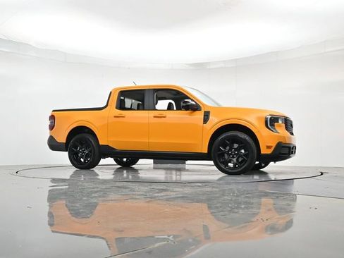 New 2026 Ford Maverick Lariat w/ Black Appearance Package AWD/4WD image 33