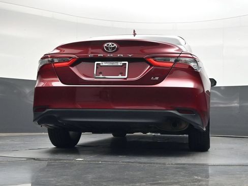 Used 2022 Toyota Camry LE FWD image 36