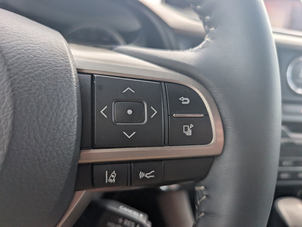 Used 2018 Lexus RX 350 FWD w/ Premium Package image 19