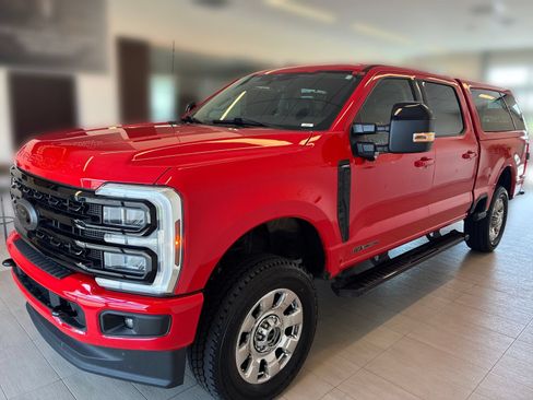 Certified 2024 Ford F250 Lariat w/ Black Appearance Package AWD/4WD image 4