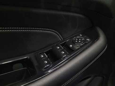 Used 2019 Ford Edge Titanium w/ Equipment Group 301A AWD/4WD image 27