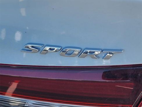 Used 2025 Honda Civic Sport image 7