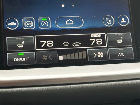 Certified 2025 Subaru Outback Onyx Edition image 19