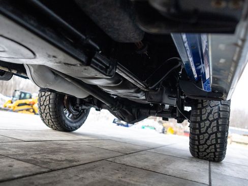 Used 2015 RAM 2500 Tradesman w/ Chrome Appearance Group image 40