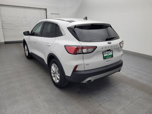 Used 2022 Ford Escape SE FWD image 5