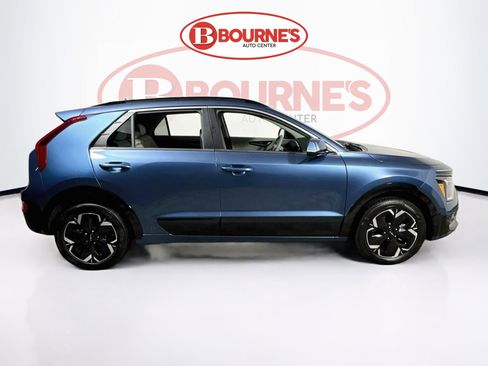 Used 2023 Kia Niro Wind w/ Wind Preserve Package image 11