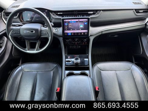 Used 2021 Jeep Grand Cherokee L Limited AWD/4WD image 25