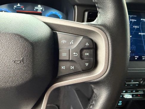 Used 2025 Ford Bronco Big Bend image 30