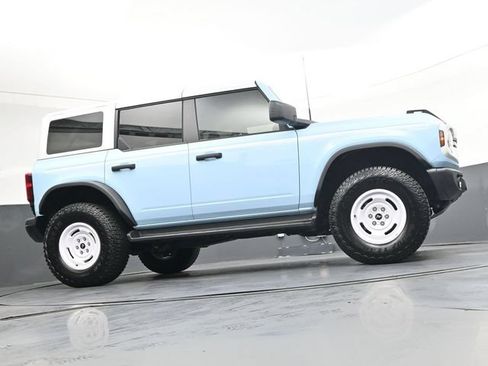 Used 2025 Ford Bronco Heritage Edition AWD/4WD image 32