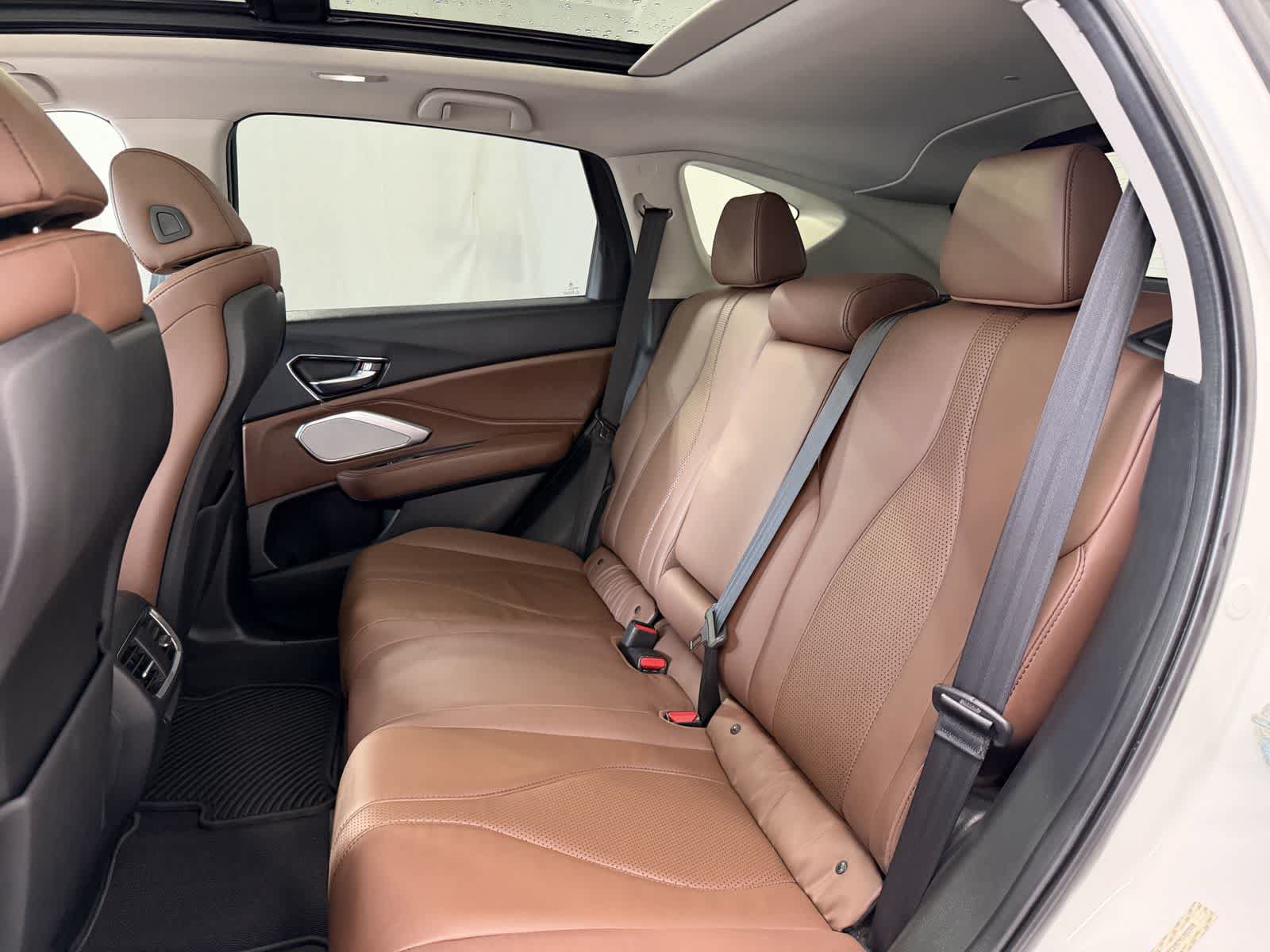 Used 2019 Acura RDX w/ Technology Package AWD/4WD image 10