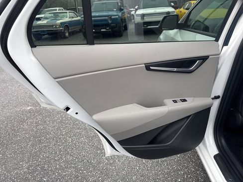 Used 2023 Kia Niro Wave w/ Wave Preserve Package image 28