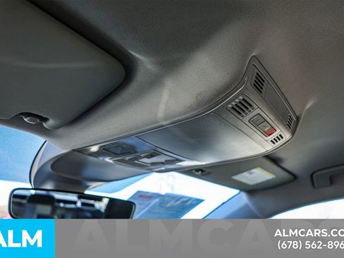 Used 2024 Volkswagen Taos S image 41