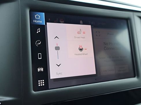 Used 2024 Chrysler Voyager LX image 34