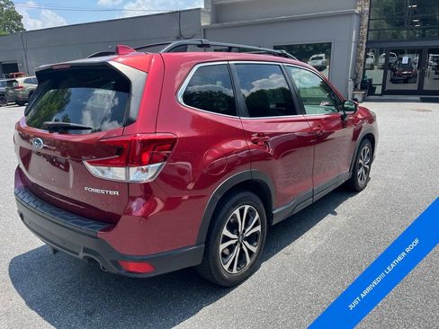 Used 2020 Subaru Forester Limited w/ Popular Package #3 AWD/4WD image 17