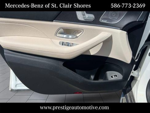 Used 2022 Mercedes-Benz GLS 450 4MATIC image 20