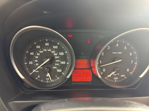 Used 2009 BMW Z4 sDrive30i RWD image 13