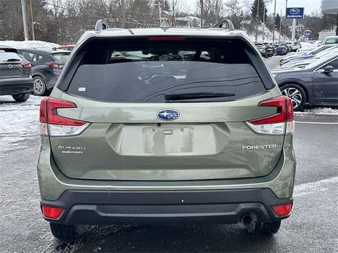 Used 2019 Subaru Forester Limited image 4