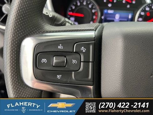 Used 2022 Chevrolet Blazer LT FWD image 23
