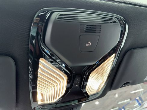 Used 2025 BMW i4 eDrive40 image 39