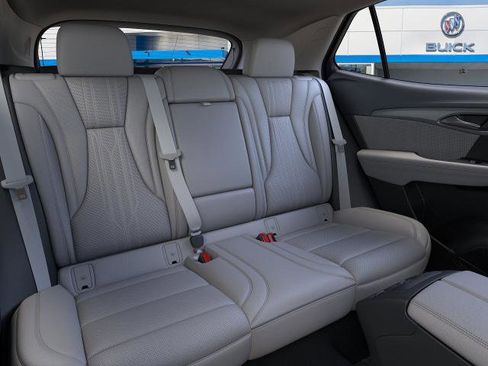 New 2026 Buick Envision Avenir image 17