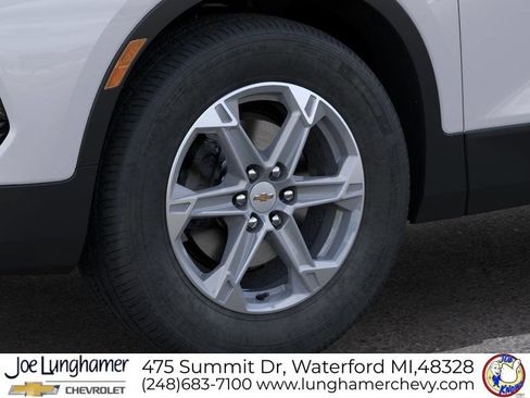 New 2026 Chevrolet Blazer LT w/ LPO, Floor Liner Package FWD image 10