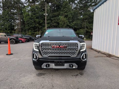 Used 2021 GMC Sierra 1500 Denali w/ Denali Premium Package AWD/4WD image 3