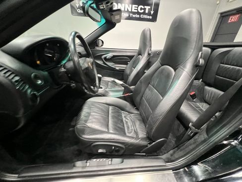 Used 2003 Porsche 911 Carrera 4 image 29