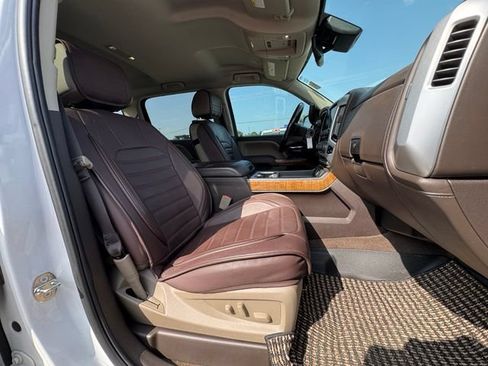 Used 2018 GMC Sierra 1500 SLT AWD/4WD image 12