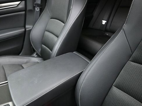 Used 2021 Honda Accord Sport image 14