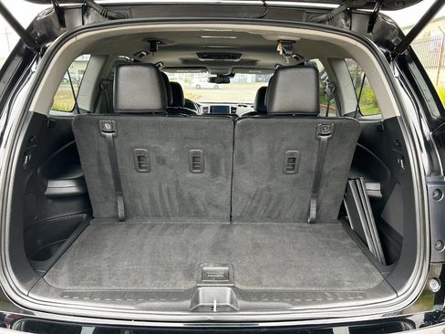 Used 2016 Honda Pilot Touring image 19