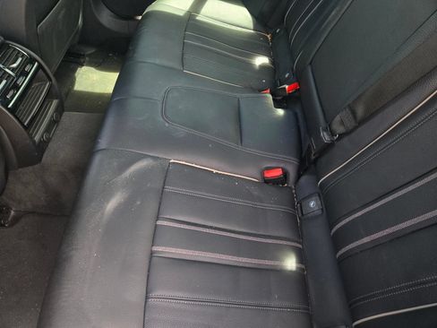 Used 2019 BMW 540i w/ M Sport Package RWD image 6