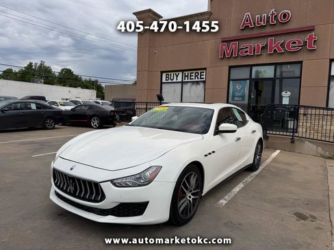 Used 2019 Maserati Ghibli RWD image 1