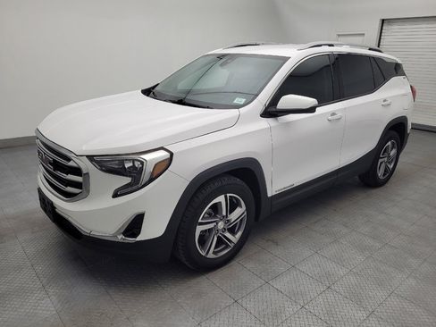 Used 2021 GMC Terrain SLT AWD/4WD image 2