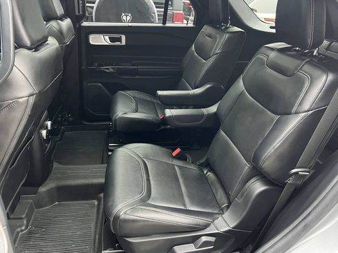 Used 2023 Ford Explorer ST w/ Equipment Group 401A AWD/4WD image 17