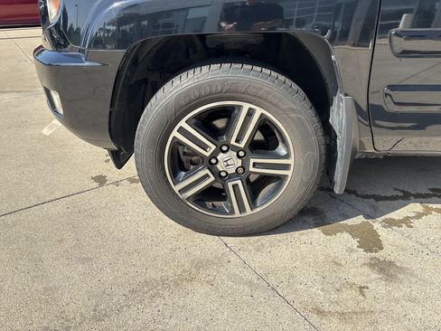 Used 2013 Honda Ridgeline Sport image 30
