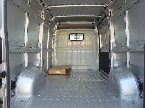 Used 2026 RAM ProMaster 1500 w/ Safety Group FWD image 11