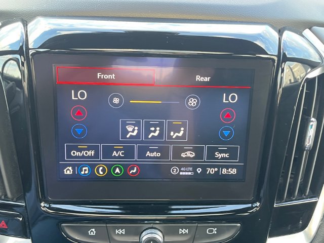 Used 2024 Chevrolet Traverse Premier w/ Redline Edition FWD image 31